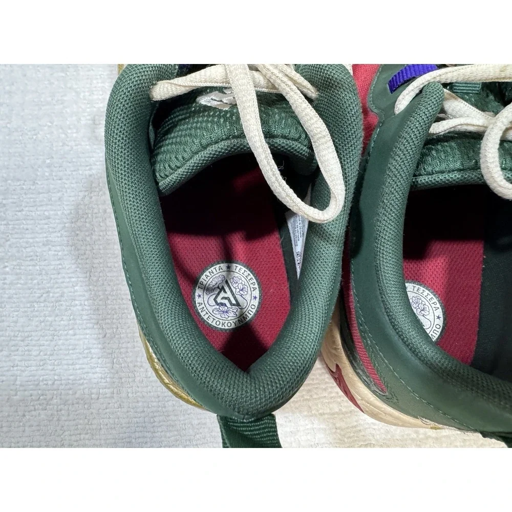 Nike giannis freak